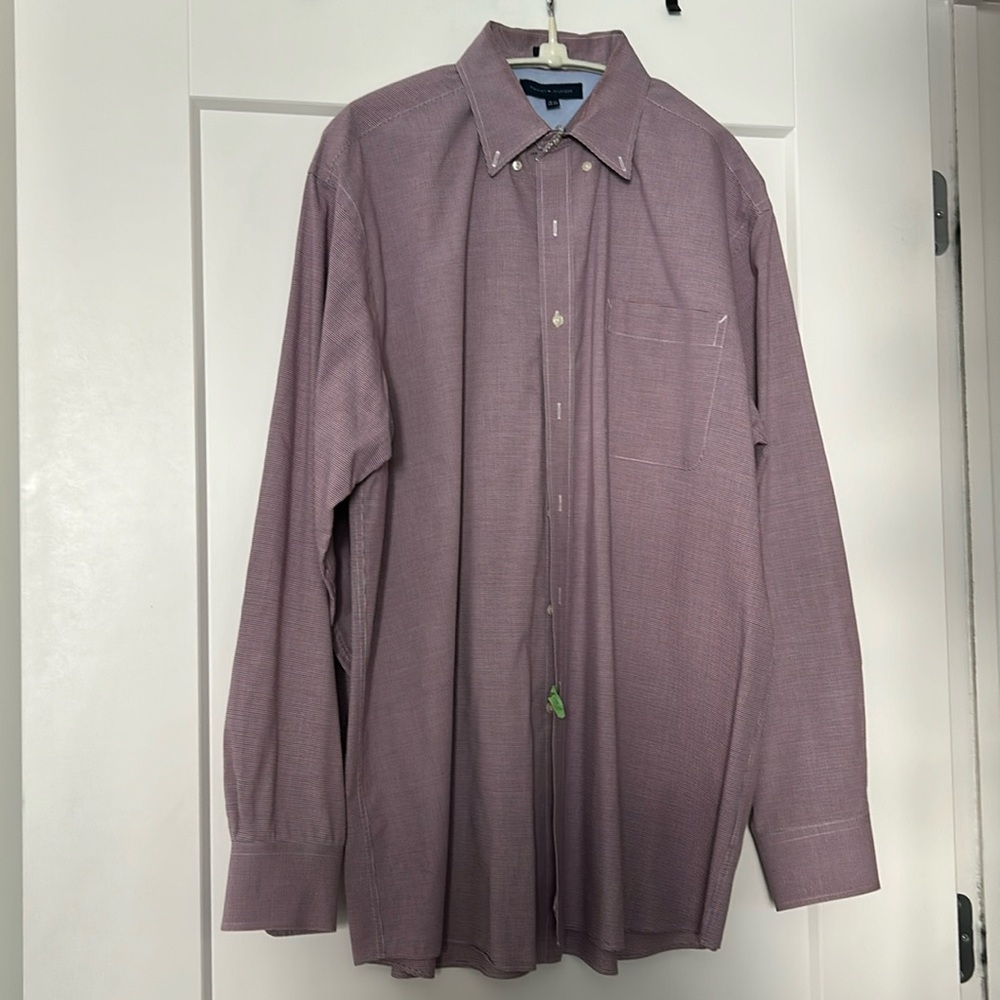 Tommy Hilfiger cotton navy and red microcheck dress shirt in excellent cond
